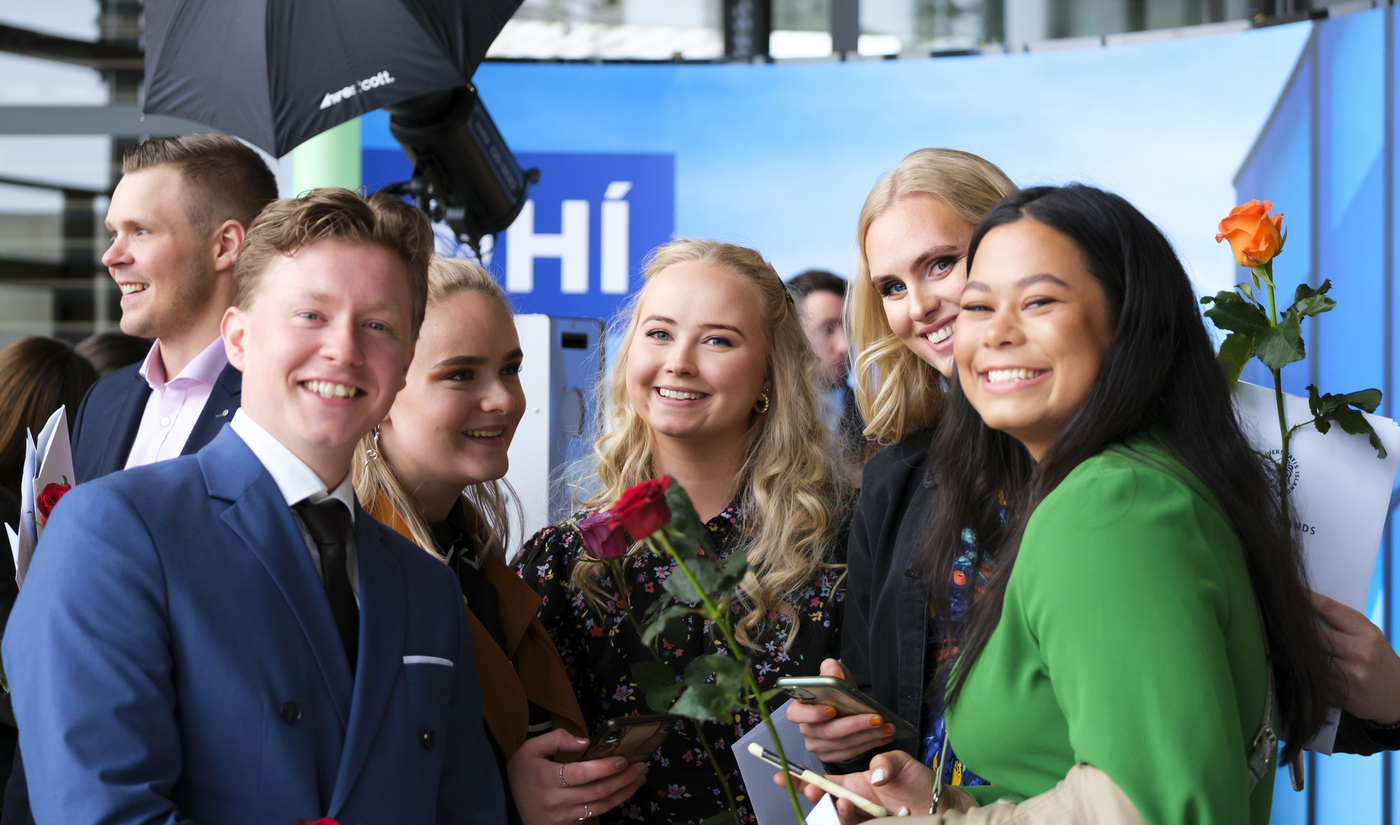 A record number of candidates graduate from the University of Iceland on Saturday