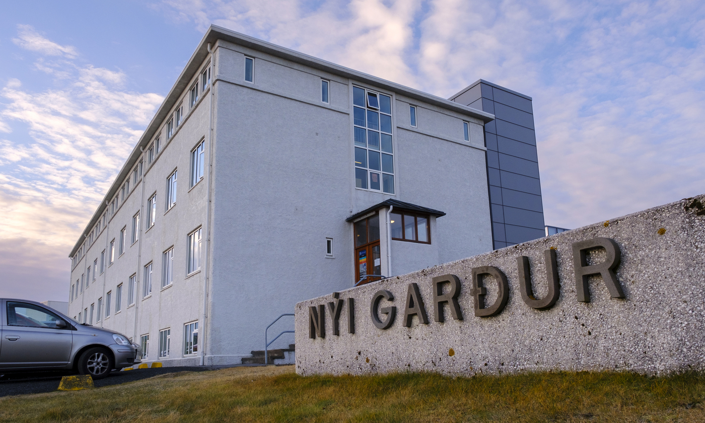 Student Psychology Clinic operates in Nýi Garður.