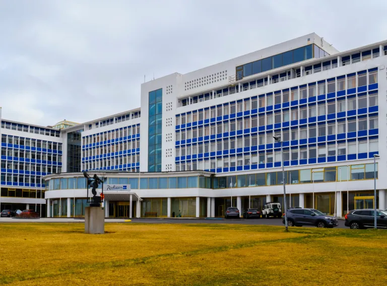 University of Iceland, Saga (Building)