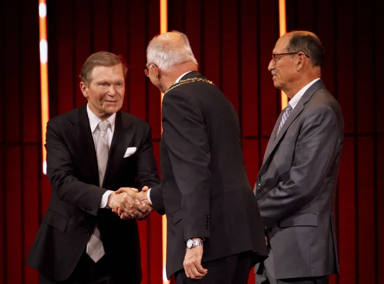 Bernharð Örn Pálsson awarded honorary doctorate from DTU 