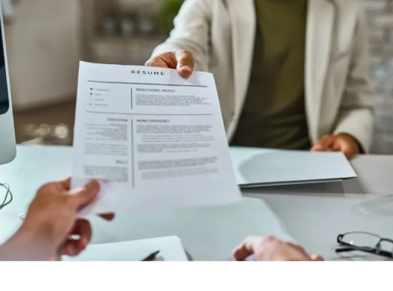 The What's and How's of Applying for an Internship
