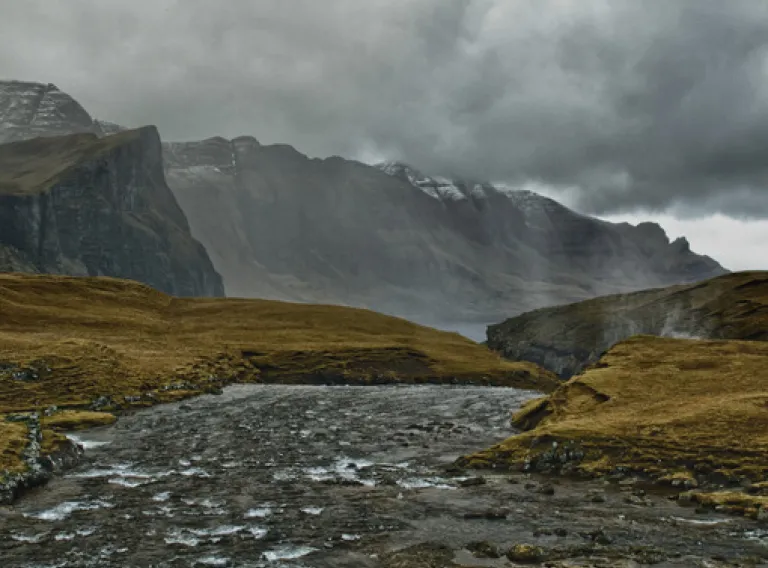 Biology and hydrology of streams in the Faroe Islands