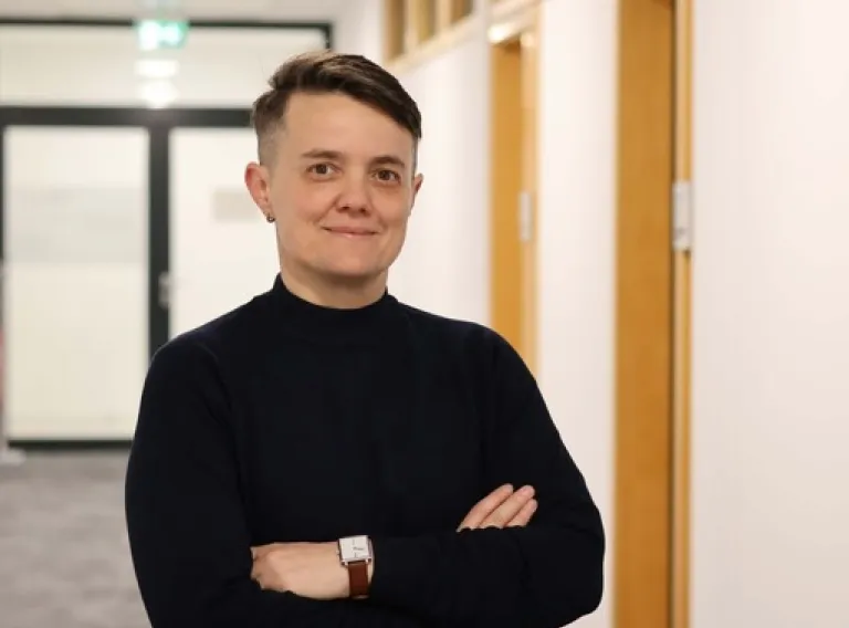 Hér vantar að setja inn myndatexta í Uglu Nico Orlandi: “It’s about the Fu**ing: Queerness as a Radical Political Notion”