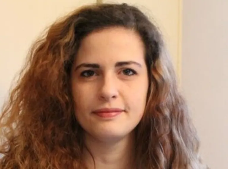 Probabilistic graphical models and deep learning for remote sensing image analysis