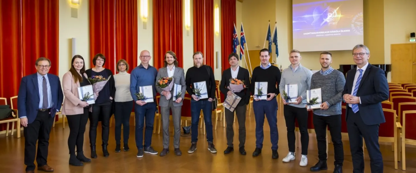 The innovators who received awards for their projects with the University rector and chair of the evaluation committee