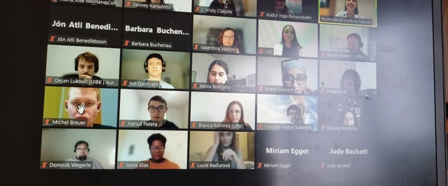 AURORA Autumn Biannual 2022