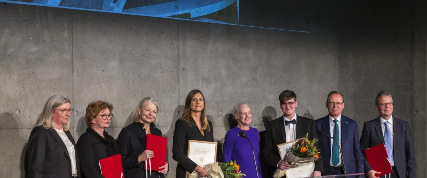 Grantees with Margareth II Queen of Denmark, representatives from the national museums in Iceland and Denmark, and the Vigdís Finnbogadóttir Institute of Foreign Languages, rector of the University of Iceland and the chair of the Carlsberg Foundation