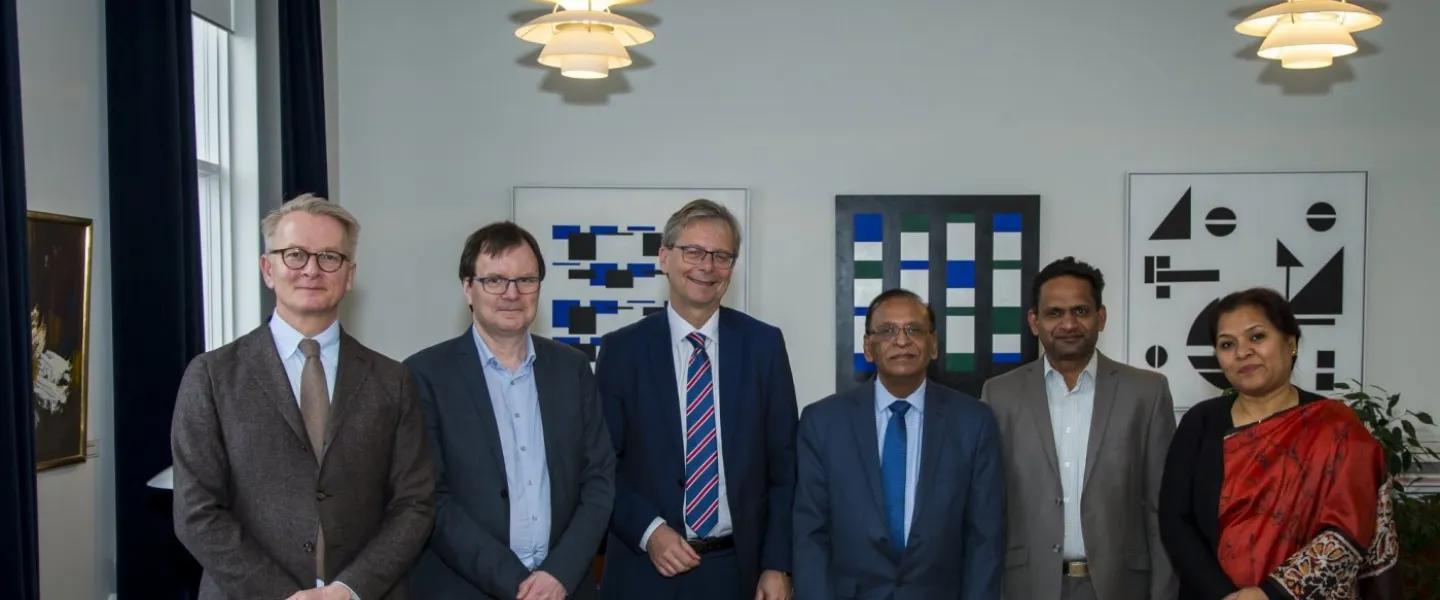 Magnús D. Baldursson, Guðmundur Hálfdánarson, Jón Atli Benediktsson, Rajiv K. Nagpal, Krishna Kumar Damodaran, Alka Sarkar Attaché and Himanshu Toor