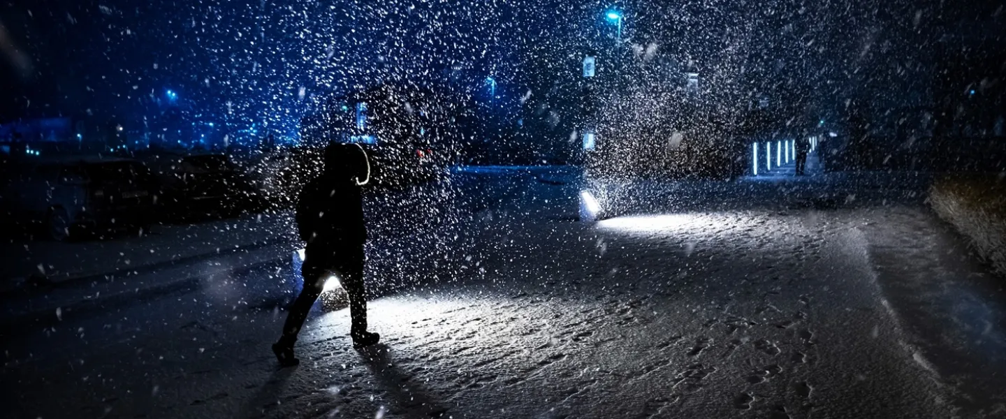 Snowstorm in Icelandic darkness