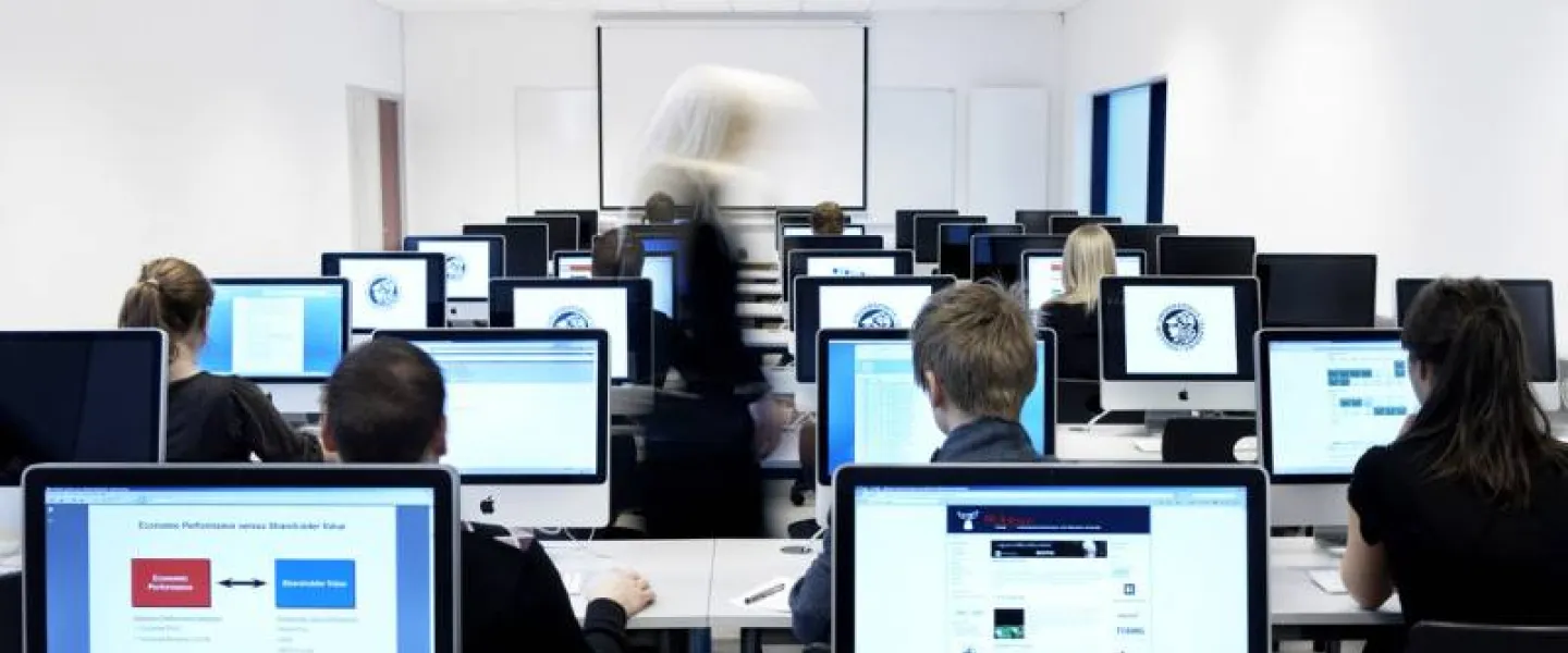 Computer lab in University of Iceland