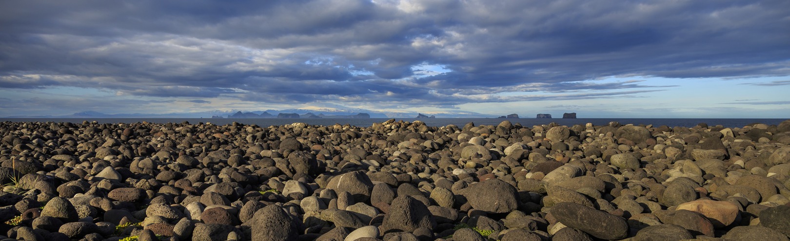 Visitations  - Available at University of Iceland