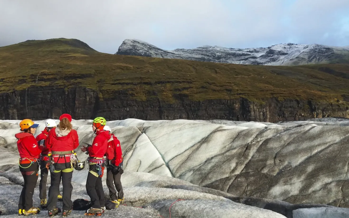 Tourists, Ferðamenn, Svínafellsjökull, glacier