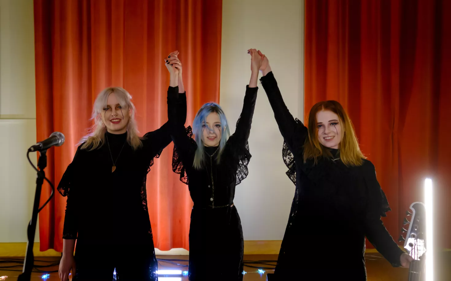 Kælan mikla at university concert