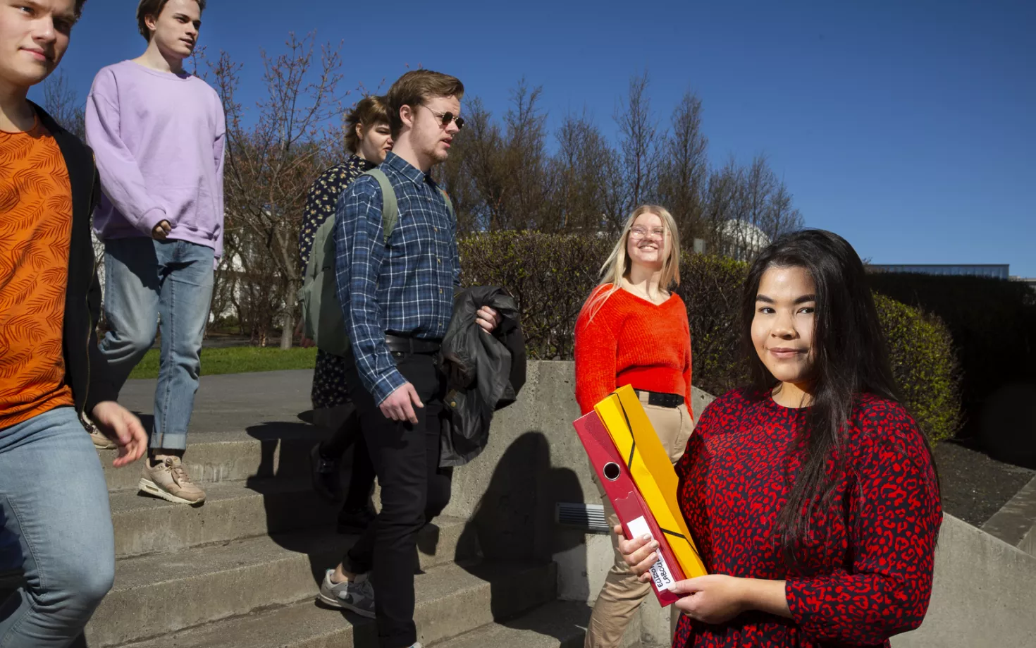 Isabel Alejandra Diaz amongst other students at University of Iceland
