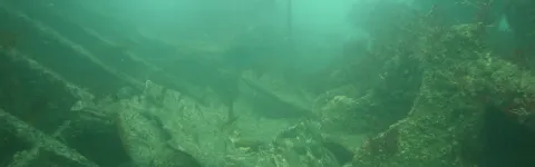Wreck underwater
