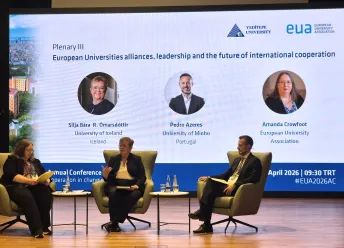 Silja Bára R. Ómarsdóttir, Rector of UI, taking part in a plenary session at a EUA conference.