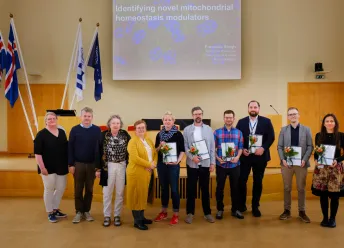 Grant recipients and their representatives with the Rector of UI and the Fund's board. IMAGE/Kristinn Ingvarsson