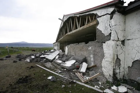 Earthquake damages
