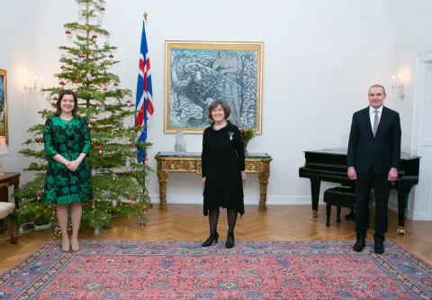 Hrafnhildur Ragnarsdóttir with the President of Iceland, Guðni Th. Jóhannesson, and the First Lady, Eliza Reid, at Bessastaðir. IMAGE/Gunnar Vigfússon