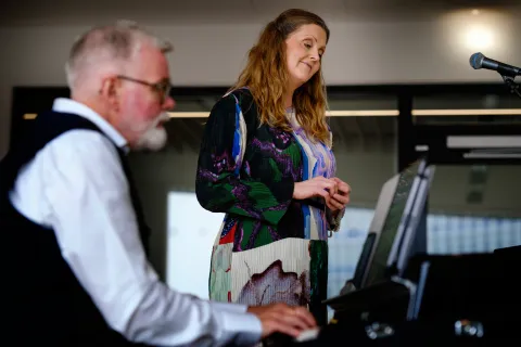 Heiða Árnadóttir and Gunnar Gunnarsson at a University Concert