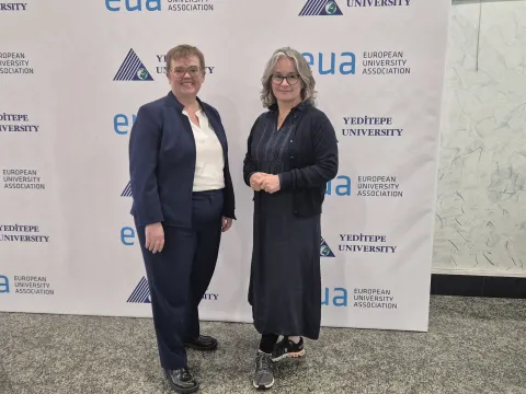 Silja Bára R. Ómarsdóttir, Rector of UI, and Ragna Benedikta Garðarsdóttir, Pro-Rector of Education, at the conference.