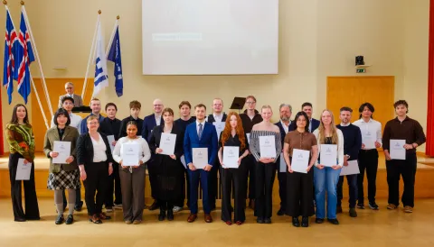 Undergraduate students who received a grant from the Watanabe Trust Fund.