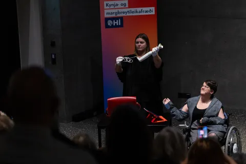 Embla