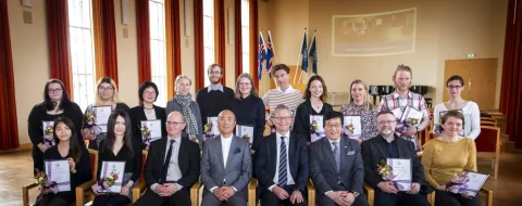 Grantees with Watanabe himself, members of the board, the Ambassador of Japan and Rector of the University of Iceland.