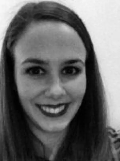 Portrait photo of Jana Katrín Knútsdóttir