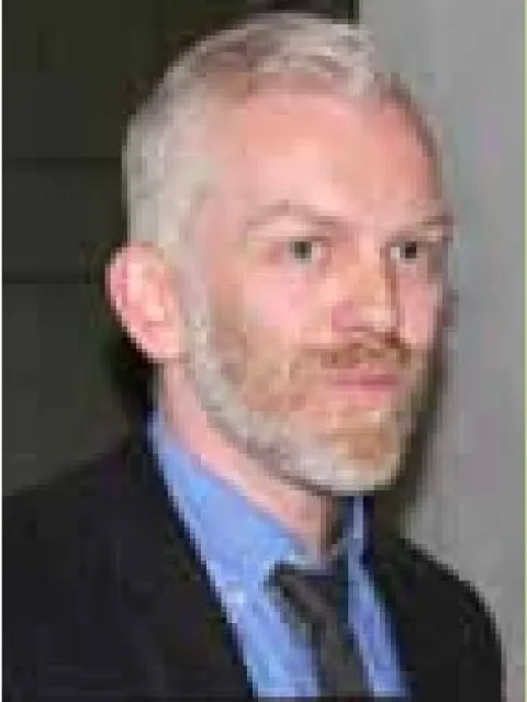 Portrait photo of Pétur Húni Björnsson