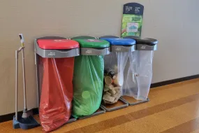 Garbage bags, University of Iceland