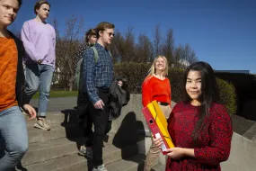 Isabel Alejandra Diaz amongst other students at University of Iceland