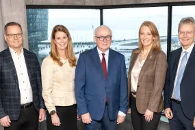 The Board of Directors Háskólasjóður hf. Eimskipafélags Íslands: Jón Th. Sigurgeirsson, Chairman of the Board of Directors of Landsbankinn, Lilja B. Einarsdóttir, CEO of Landsbankinn, Jón Atli Benediktsson, Rector of the University of Iceland, Vilhelm Már Thorsteinsson, CEO of Eimskipafélagið, and Vigdís S. Hrafnkelsdóttir, Managing Director of the Fund.