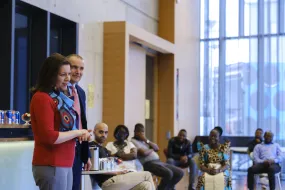 Guðni Th. Jóhannesson and Eliza Reid visiting the Gró Gest students