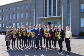 Ten of the twelve students from the University of Iceland who will study at Stanford University this summer with the rector.