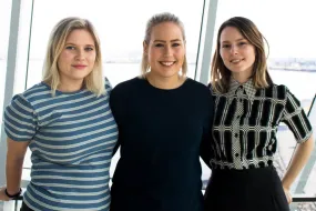 Fríða Snædís Jóhannesdóttir, Kristjana Björk Barðdal and Sara Björk Másdóttir, organize the Reboot Hack