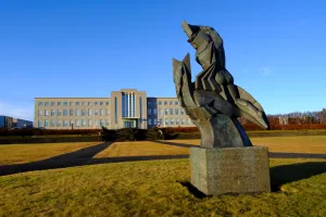 The statue Sæmundur á selnum (Sæmundur on the seal) in front of University of Iceland main building