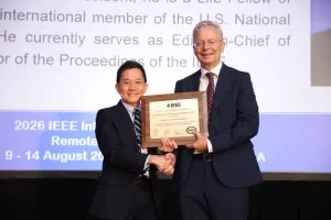 Jón Atli Benediktsson presented with the award at IGARSS26